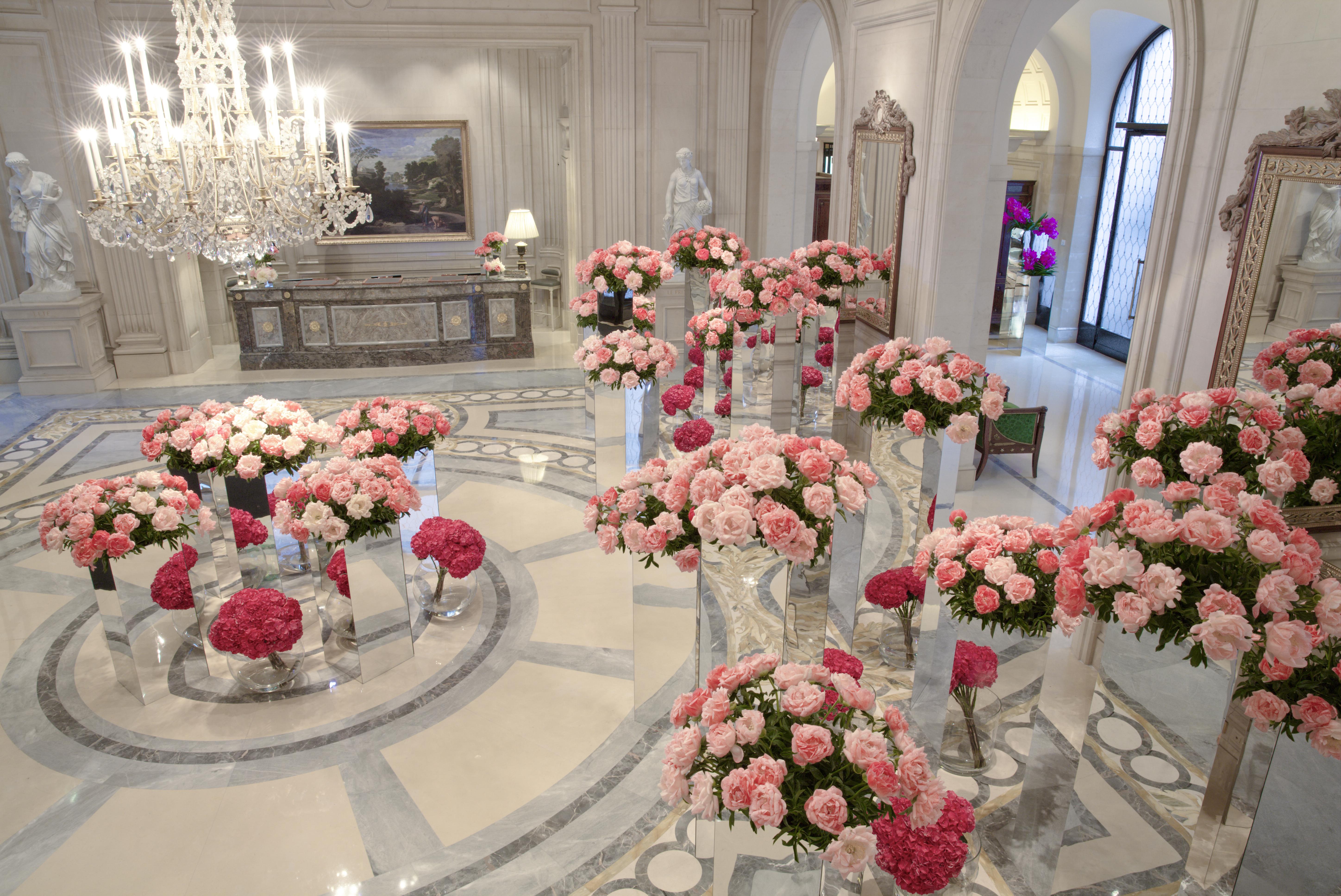 Four Seasons Hotel George V Париж Екстериор снимка