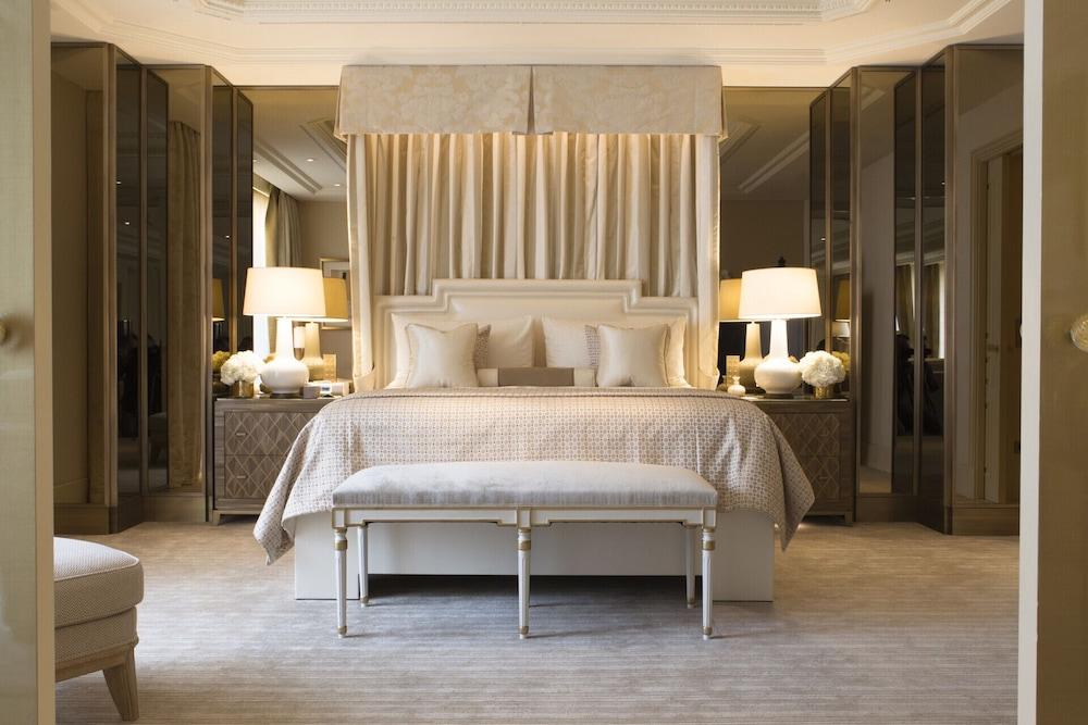 Four Seasons Hotel George V Париж Екстериор снимка