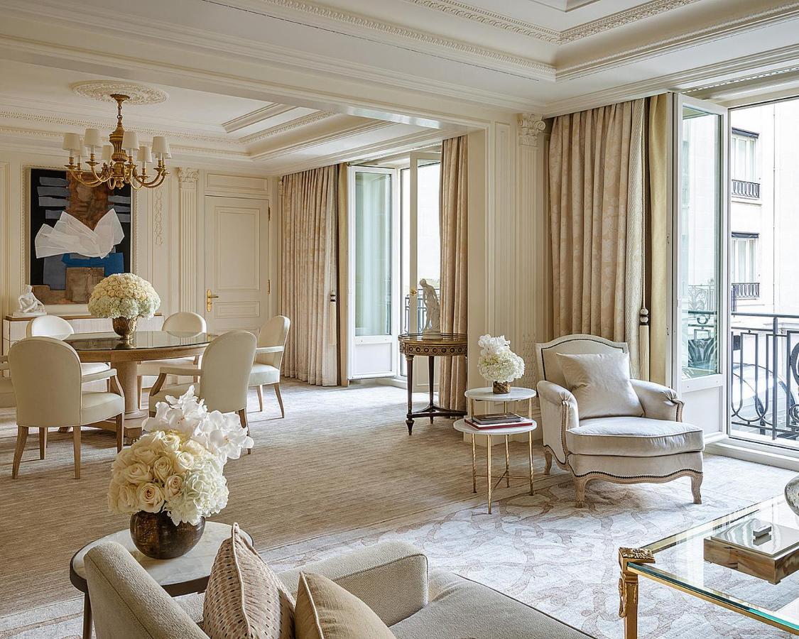 Four Seasons Hotel George V Париж Екстериор снимка