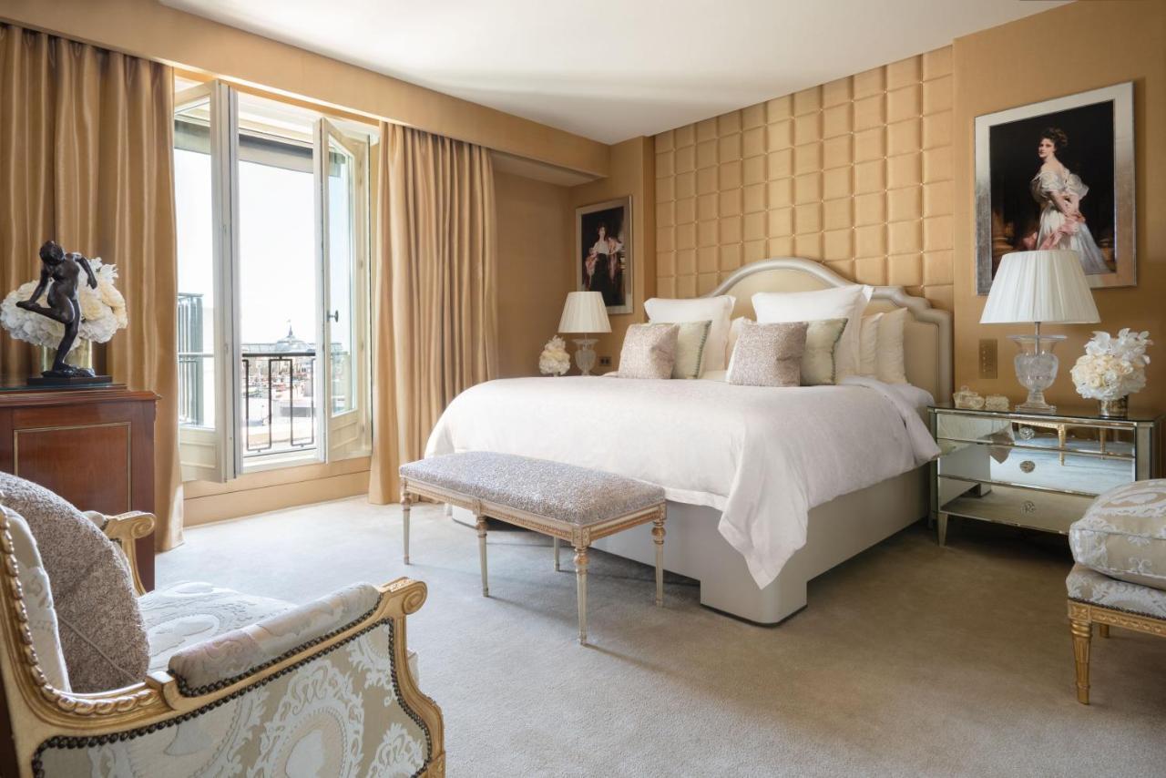 Four Seasons Hotel George V Париж Екстериор снимка